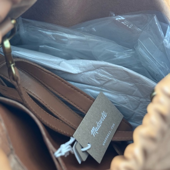 NWOT Madewell The Piazza Crossbody Bag - Picture 4 of 6